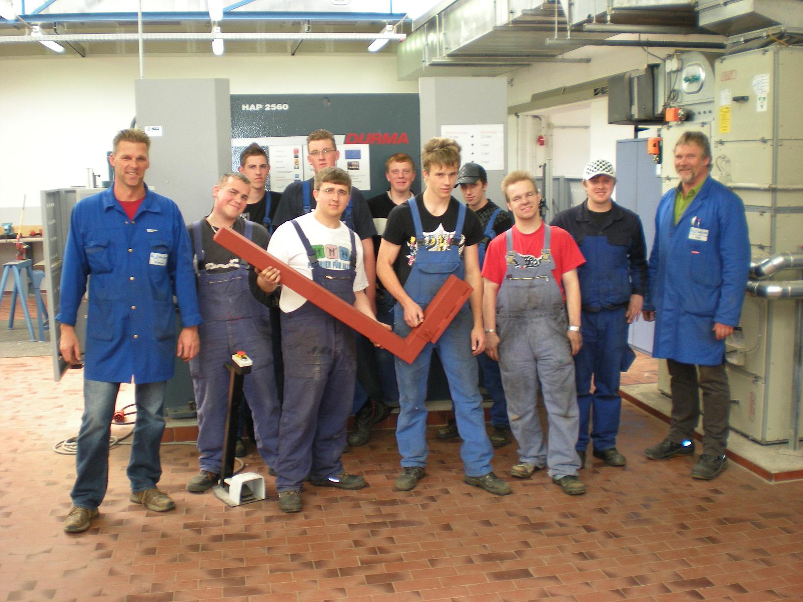 Halterungen Der Sandsacke Boxabteilung Shake Hands Leer